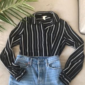H & M blouse small